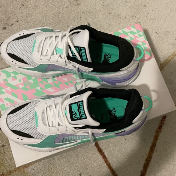 MTV PUMA // Ltd edition 12 US 46 EU - Picture 2 of 4